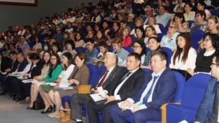 На вопросы столичных налогоплательщиков ответил Председатель Комитета государственных доходов Султангазиев М.Е.